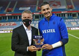 Join facebook to connect with uğurcan çakir and others you may know. Trabzonspor Kaptani Ugurcan Cakir Socios Com Da Sezonun Oyuncusu Secildi Gazete Gaziantep