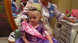 Bippity Boppity Boutique Magic Kingdom Florence At The Bippity Boppity Boutique Bippity Boppity Boutique Disney Divas Boutique