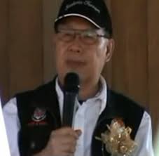 Chew kin wah atau anuar chew abdullah ialah seorang pelakon filem/teater/televisyen. Jeffrey Kitingan Wikipedia