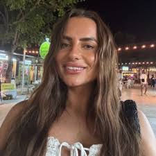 lilly gibson (@lillygibsonxxx)