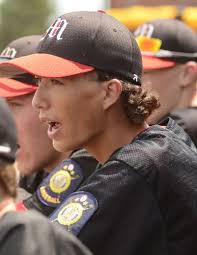 Maynard honors his best friend