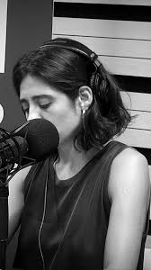 1☕chá 👍 2🧔 homem 🍆 3🧥Camisola 🥰 4🔥 Fogo 😛 Mulheres escolhem uma  coisa Nesse tempo de frio.