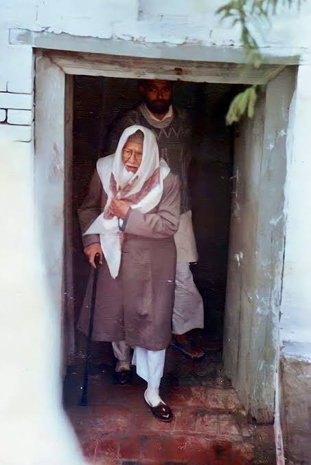 The humble house of Abul Hasan Ali Hasani Nadwi who is regarded as one of  the most important Islamic thinkers of modern times. In addition to  thousands of articles and essays, he authored more than 50 books on Islam  and Islamic topics in various languages