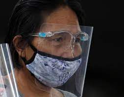 The shield must fit comfortably and cover the entire face. Face Shields A Must For Commuters Inquirer News