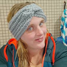 Karyin make for Twisted headband crochet pattern (easy and beginner  friendly)- can be made for any size and in different yarn weights! pattern 