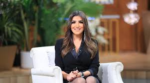 عمرو بن كلثوم التغلبي، أبو الأسود (توفي 39 ق.هـ/584م)، وهو شاعر جاهلي مجيد من أصحاب المعلقات، من الطبقة الأولى، ولد في جزيرة العرب في نجد وتجوّل في الشام والعراق Ù…ÙŠ Ø¹Ù…Ø± ØªØ¨ÙƒÙŠ Ø¨Ø³Ø¨Ø¨ Ù†Ù‡Ø§ÙŠØ© Ù„Ø¤Ù„Ø¤ ÙˆØªØ±Ø¯ Ø¹Ù„Ù‰ Ø§Ù†ØªÙ‚Ø§Ø¯Ø§Øª Ø¯Ø¹Ù… Ø²ÙˆØ¬Ù‡Ø§ Ù…Ø­Ù…Ø¯ Ø³Ø§Ù…ÙŠ Ù…Ø¬Ù„Ø© Ø§Ù„Ø¬Ù…ÙŠÙ„Ø©
