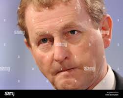 Kenny thomson hi-res stock photography and images