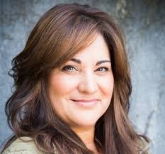 Nancy Mott's Instagram, Twitter & Facebook