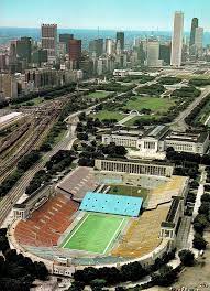 Soldier field old vs new. Pin By Cathy Handy On Stadium Arenas And Ballparks Chicago Pictures Chicago City Chicago Skyline