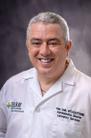 Oliver Delk's Instagram, Twitter & Facebook