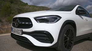In Detail 2021 Mercedes Benz Gla 250 Youtube