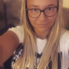 Laura Duffield's Instagram, Twitter & Facebook