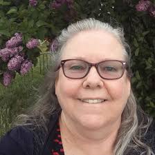 Karen Archibald's Instagram, Twitter & Facebook