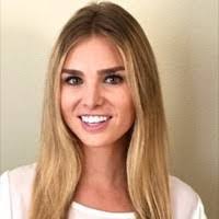 Laura Romanowski's Instagram, Twitter & Facebook