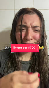 Karen Calvente's Instagram, Twitter & Facebook