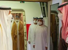 بحث الشيخ محمد بن زايد آل نهيان ولي عهد أبو ظبي نائب القائد الأعلى للقوات المسلحة ، الأربعاء، في مدينة جدة مع ولي العهد السعودي الأمير محمد بن سلمان العلاقات الاستراتيجية بين الإمارات. Ù„Ø£ÙˆÙ„ Ù…Ø±Ø© Ø¨Ø¹Ø¯ Ø§Ù„Ø®Ù„Ø§Ù Ø§Ù„Ø§Ù…Ø§Ø±Ø§ØªÙŠ Ø§Ù„Ø³Ø¹ÙˆØ¯ÙŠ Ù…Ø­Ù…Ø¯ Ø¨Ù† Ø²Ø§ÙŠØ¯ ÙŠØµØ±Ø­ Ø­ÙˆÙ„ Ø¹Ù„Ø§Ù‚Ø© Ø§Ù„Ø¨Ù„Ø¯ÙŠÙ† ÙˆÙ…Ø­Ù…Ø¯ Ø¨Ù† Ø³Ù„Ù…Ø§Ù† ÙŠØ³ØªÙ‚Ø¨Ù„Ù‡ ÙÙŠ Ø§Ù„Ø±ÙŠØ§Ø¶