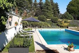 margelles piscine pierre naturelle de bourgogne terrasses sols margelle piscine bordures de piscine dallage piscine