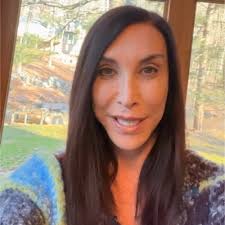 I'm incredibly proud that @FactSet has been recognized by Newsweek for our  diversity, equity and inclusion efforts. As I celebrate my first year  anniversary, the thanks goes to FactSet's DEI Team,… |