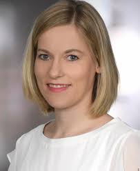 ✨DGINA Frau des Monats: Dr. Sandra Kleinfeld✨ 👑 FÄ Innere Medizin, KLINAM  und Notfallmedizin ♀️ aktives Mitglied der AG Frauen, Mitglied im Deutschen  Ärztinnenbund 🤓 ALS- und EPALS-Instruktorin des ERC 🧑‍🧒‍🧒 Mutter