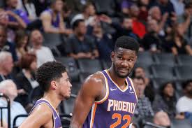 Daily update of nba, ncaa, euroleague, serie a, eurocup. Ayton Drains A Three And Now Suns Fan Andrew Leezus Has To Tat His Face Bright Side Of The Sun