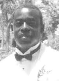 Antonio Farrington's Instagram, Twitter & Facebook