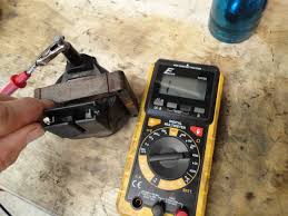 Testing the ignition coil and the spark plug connect the tester between the spark plug boot and the spark plug. How To Test Your Coil Ford F150 Forums Ford F Series Truck Community