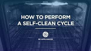 How to use self clean on ge oven. How To Perform A Self Clean Cycle Youtube