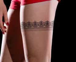 17 Awesome Crown Tattoo Designs Tattoos For Women Lace Tattoo Thigh Garter Tattoo