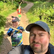 Anyone else find that the new "Scare Seeker" lot challenge doesn't do  anything? I feel like I have the same issue with the "Spooky" lot challenge  as well... Maybe it's just not