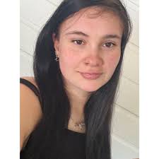 Hello there, I am wondering what you all would advise in way of handheld  consoles. I currently have a Switch Lite, but find the screen too small.  Here are my likes: Good