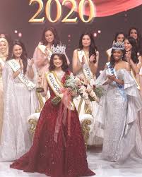 Pertandingan ratu cantik miss universe mempunyai pemenang baru yakni wakil daripada mexico bernama andrea meza yang merupakan seorang model. 10 Potret Memesona Carla Yules Pemenang Miss Indonesia 2020