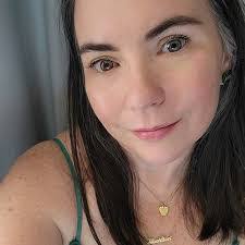 Allie Kolb's Instagram, Twitter & Facebook