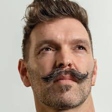 Amazon.com : ZEUS Handmade Saw-Cut Mustache Comb, Fined Toothed, Durable  Cellulose, Hand Polished, Pocket & Beard Comb for Mustache and Beard :  Beauty & Personal Care