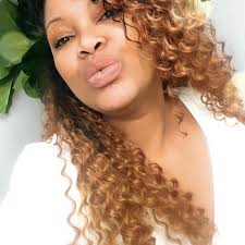 Beyoncé posts a selfie showing her face card after haters try to diminish  her beauty.