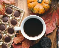 The emmys aren't until september, but predictions are already rolling in, and netflix has a stack of shows that could do well. 5 Feel Good Netflix Shows To Binge Watch This Fall Go Blog Ef Go Blog