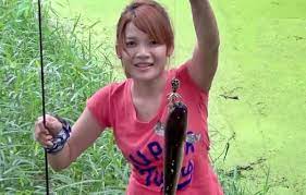 Hampir segala hal memerlukan uang. Arti Mimpi Menangkap Ikan Menurut Islam Primbon Dan Psikolog