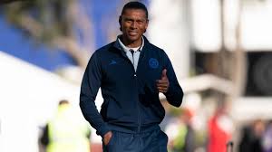 Joel Huiqui Leads Cruz Azul to Liga MX Final: A Look at the 'Fireman' Coach