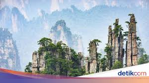 Jayanti (jawa) artinya bunga yang indah (jayanty) 157. Keajaiban Gunung Melayang Di China