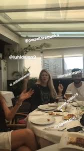Durante una conexión en directo del reportero sergi ferré en el restaurante de javier tudela, tres. Anita Y Javier Comida De Despedida A Makoke Antes De Gh Vip