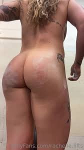Rachelle.lifts slapping her phat arse