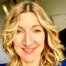 Stacey Epler's Instagram, Twitter & Facebook