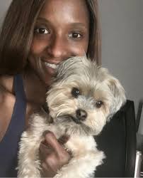 hi guys, maisonette in spinola bay one street by the sea available pet  friendly 1 street to the sea !