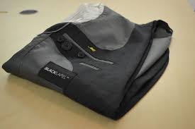 How To Pack A Suit 4 Simple Steps To Fold A Suit Properly Black Lapel Jackets Suits Fashion
