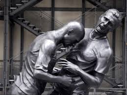 Cosa si sono detti materazzi e zidane? Zidane Materazzi Rimossa In Qatar La Statua Della Testata Goal Com