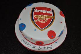#football #cake #fans #footballfans #footballcake #logocake #customise #bespoke #versatile #crowdpleaser #arsenal. 140 Arsenal Cakes Ideas Arsenal Cake Football Cake