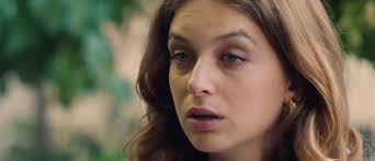 Ici tout commence en avance : Carla sous le choc en apprenant qui pourrait  être son père ! La méthode originale d'Enzo pour aider Anaïs... Le résumé  de l'épisode 1060 du mercredi