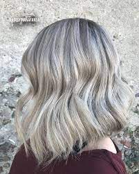 Long Bob Ashy Bob Lob Highlights Blonde Hair Blonde Hair With Highlights Dark Skin Blonde Hair Grey Blonde Hair