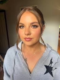 Kayla Spinks Makeup added a new photo.