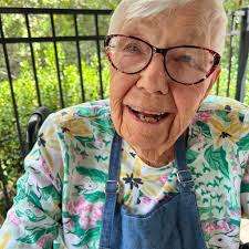 Tammy Torkelson's Instagram, Twitter & Facebook