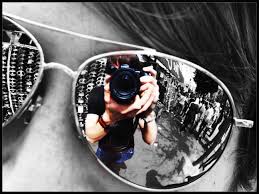 Black And White Glasses Wallpaper I Love These Photos Soo Much I Have To Get Some Awsome Ones Of My Own Asap Mirror Photography Reflection Pictures Reflection Photography